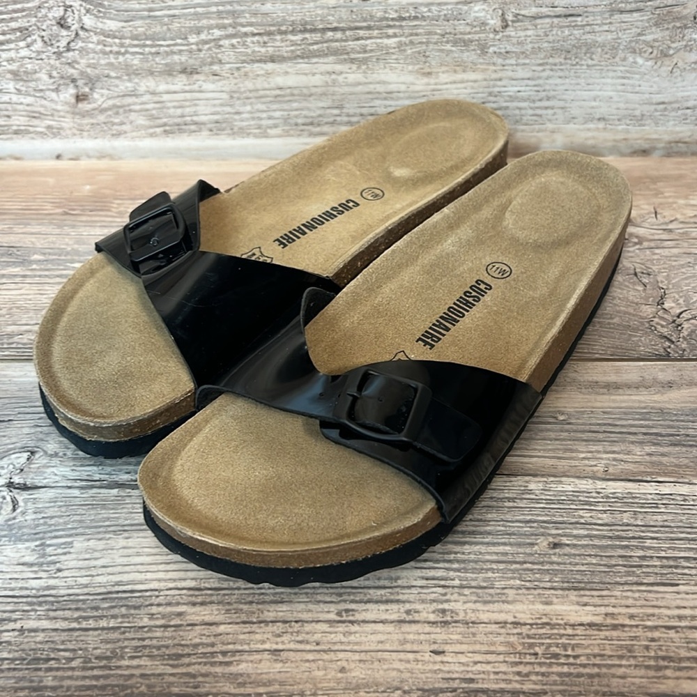 Cushionaire Women's Luca Cork Footbed Sandal in Black New! C2